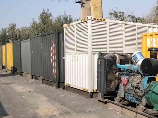 灵石200KW柴油发电机机组每小时油耗是多少？